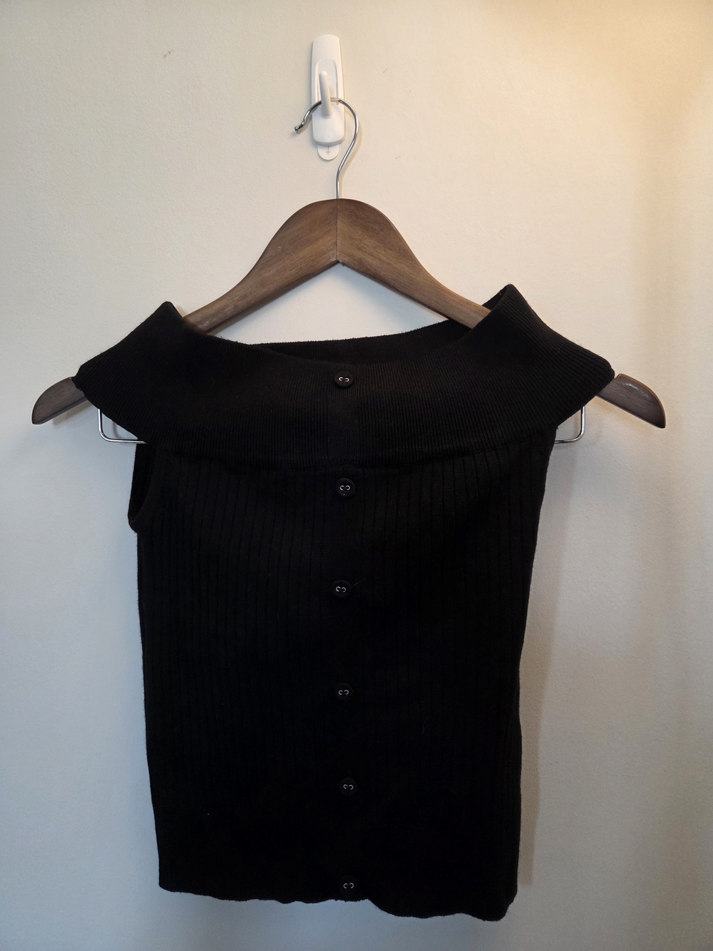 Black Ribbed Knit Off Shoulder Top Size S